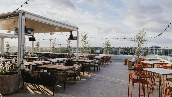 Lady Banks Rooftop Bar