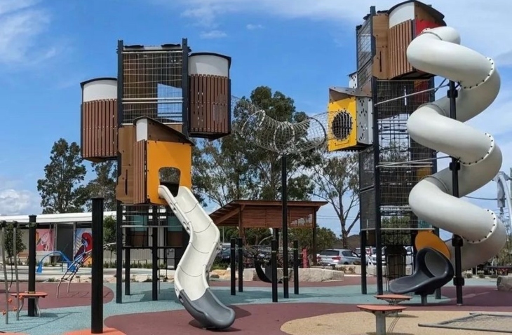 Greenacre Splash Park Brings Summer Fun to Sydney | ellaslist