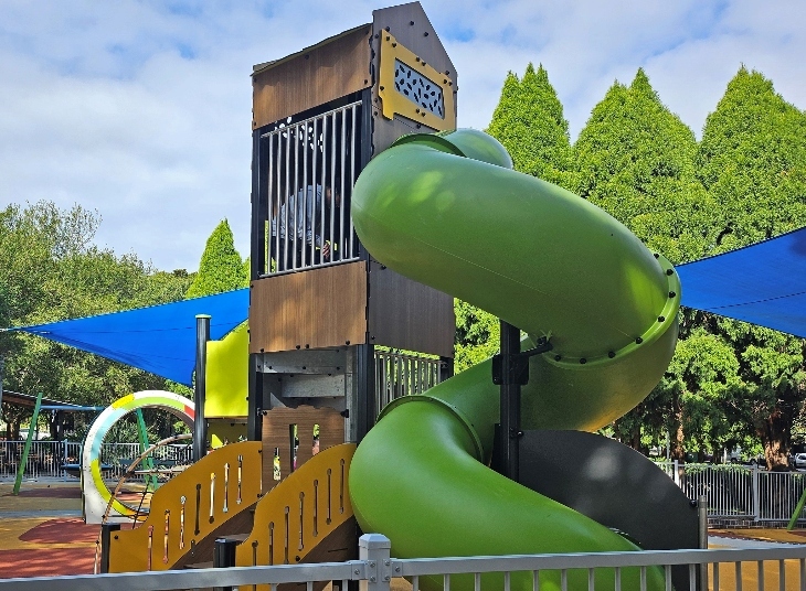 Alison Park Playground