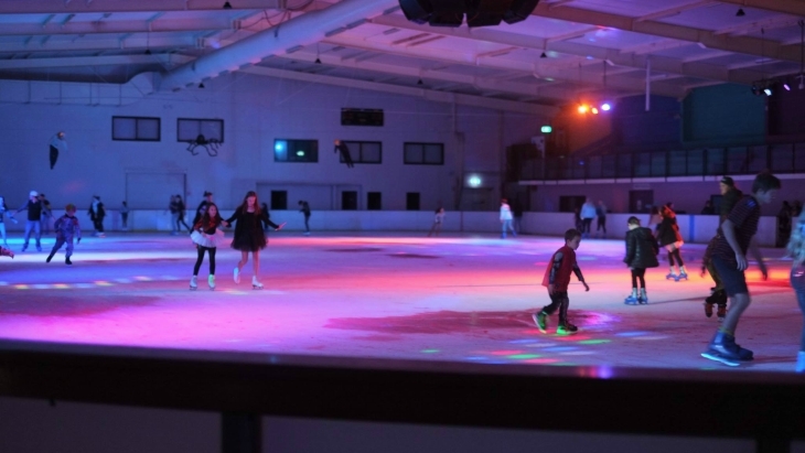 Ice Skating Sydney - Penrith Ice Palace