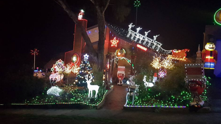 Where To See Christmas Lights 2018 - Melbourne Suburb & Street | ellaslist