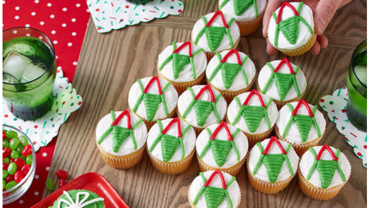 Pull-Apart Cupcake Christmas Tree