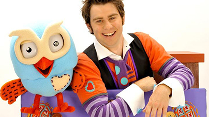 10 Things You Didn T Know About Giggle Hoot Ellaslist This adorable team from abc tv love to keep your little owl amused, and now they love to help out at playtime and dinner, too! 10 things you didn t know about giggle