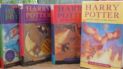 Old Harry Potter Books Could Be Worth 77 000 Ellaslist